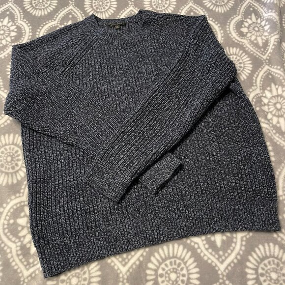 TWO Mens XL Banana Republic sweaters, EUC condition worn like 3 times each - Picture 2 of 12